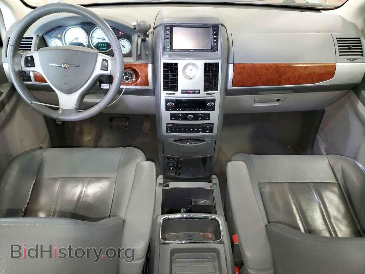 2009 CHRYSLER MINIVAN - VIN: 2A8HR54X69R603995 - Фото 8