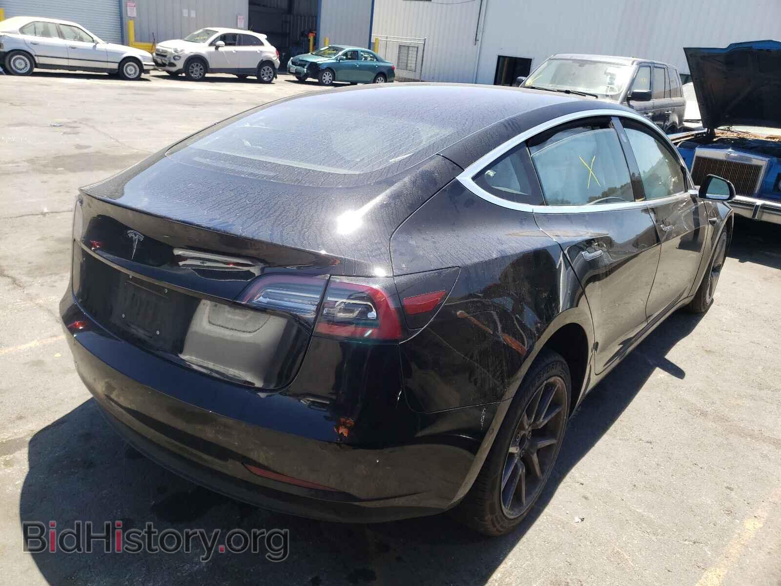2018 TESLA MODEL 3 - VIN: 5YJ3E1EAXJF026372 - Фото 4