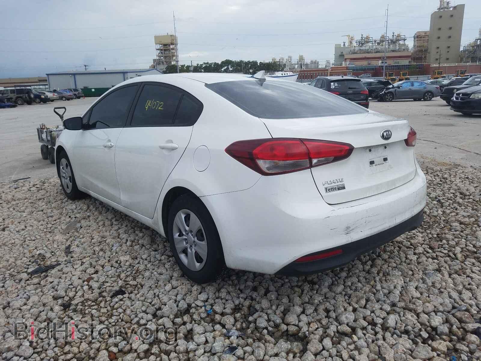 2017 KIA FORTE - VIN: 3KPFK4A74HE129658 - Photo 3