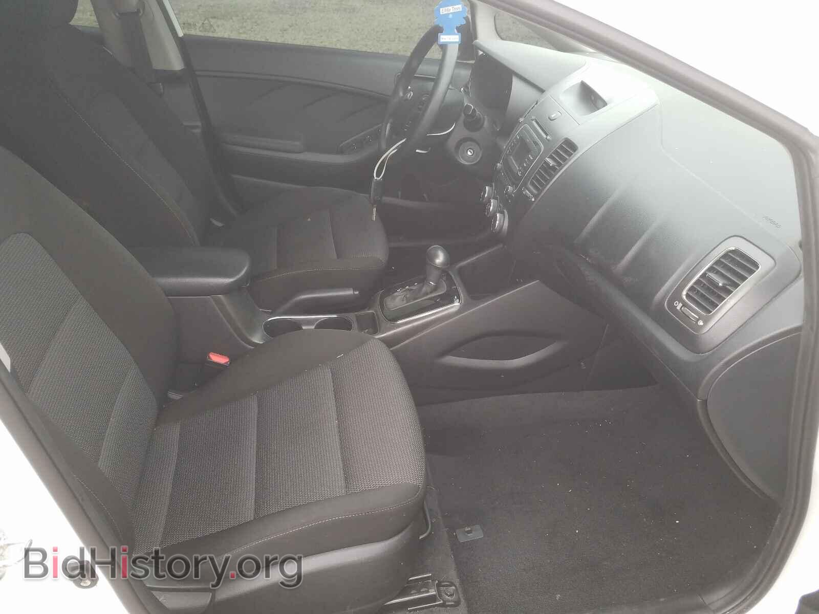 2017 KIA FORTE - VIN: 3KPFK4A74HE129658 - Photo 6