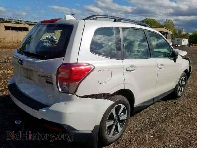 2017 SUBARU FORESTER - VIN: JF2SJABC4HH476849 - Фото 4