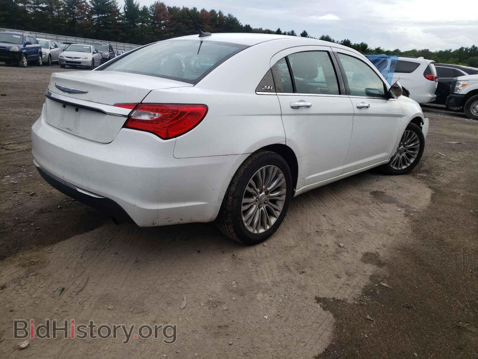 2013 CHRYSLER 200 - VIN: 1C3CCBCGXDN524570 - Фото 4