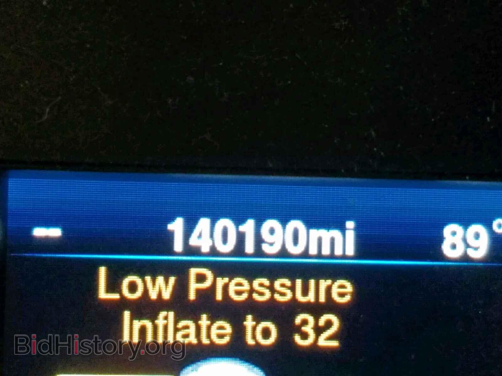 2014 CHRYSLER 300 - VIN: 2C3CCAAGXEH228942 - Фото 8