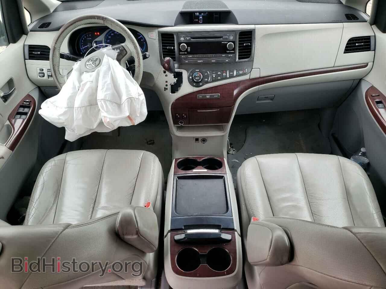 2011 TOYOTA All Models - VIN: 5TDDK3DC5BS027504 - Фото 8