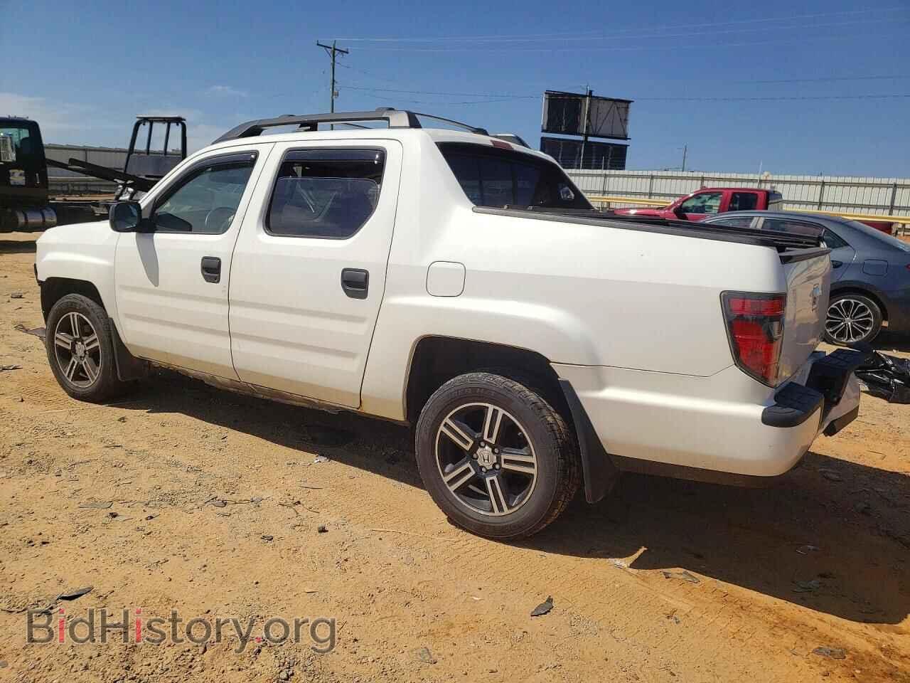 2013 HONDA RIDGELINE - VIN: 5FPYK1F77DB006951 - Фото 2