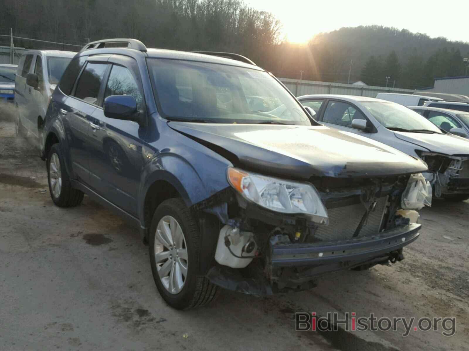 Photo JF2SHADC8CH426084 - SUBARU FORESTER 2012