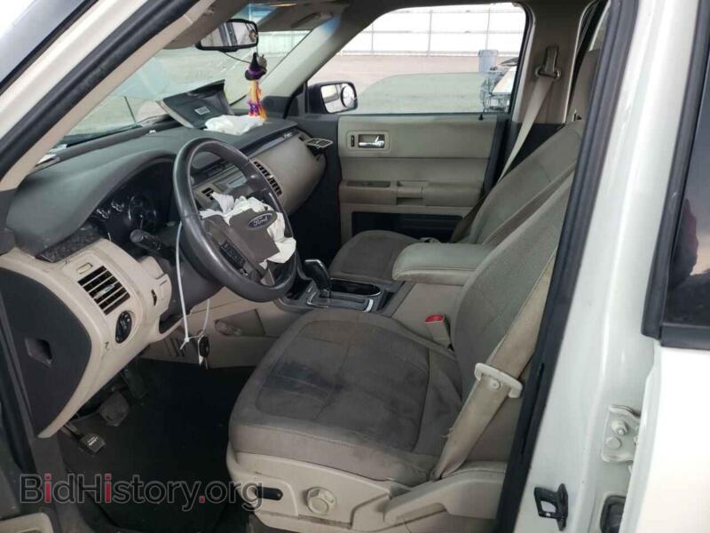 2010 Ford FLEX (VIN 2FMGK5BC5ABD03980) — фото 7 из 13