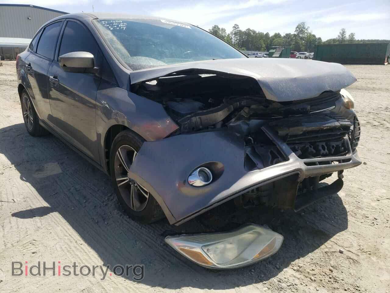 Photo 1FAHP3F2XCL166897 - FORD FOCUS 2012