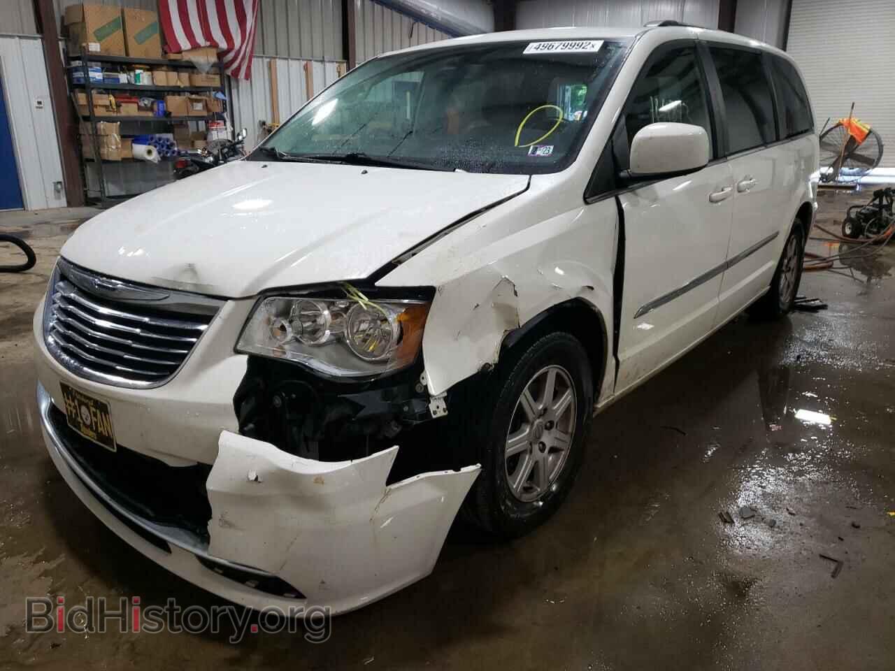 2011 CHRYSLER MINIVAN - VIN: 2A4RR5DG8BR702040 - Photo 2
