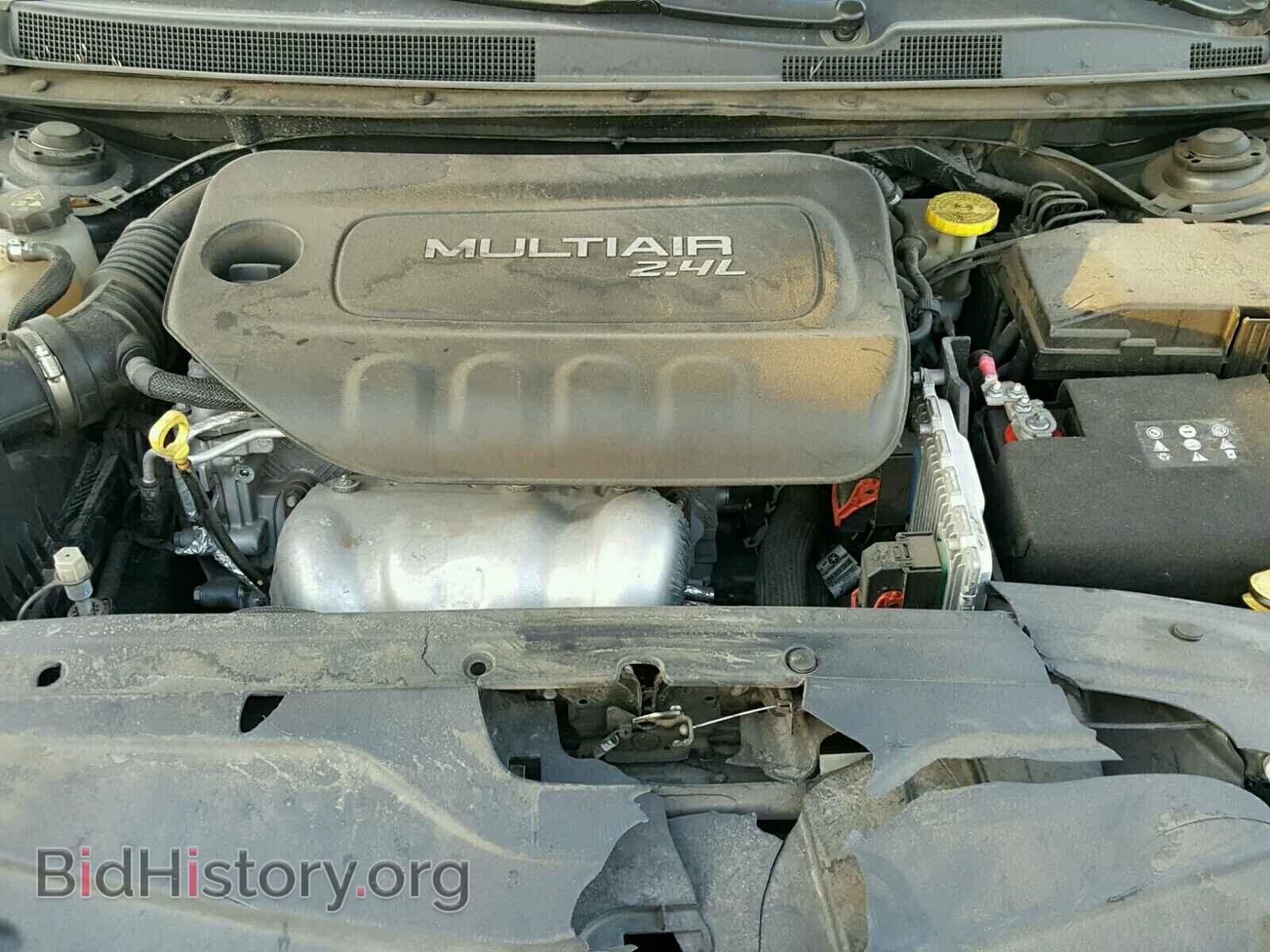 2015 CHRYSLER 200 - VIN: 1C3CCCAB1FN594295 - Photo 7