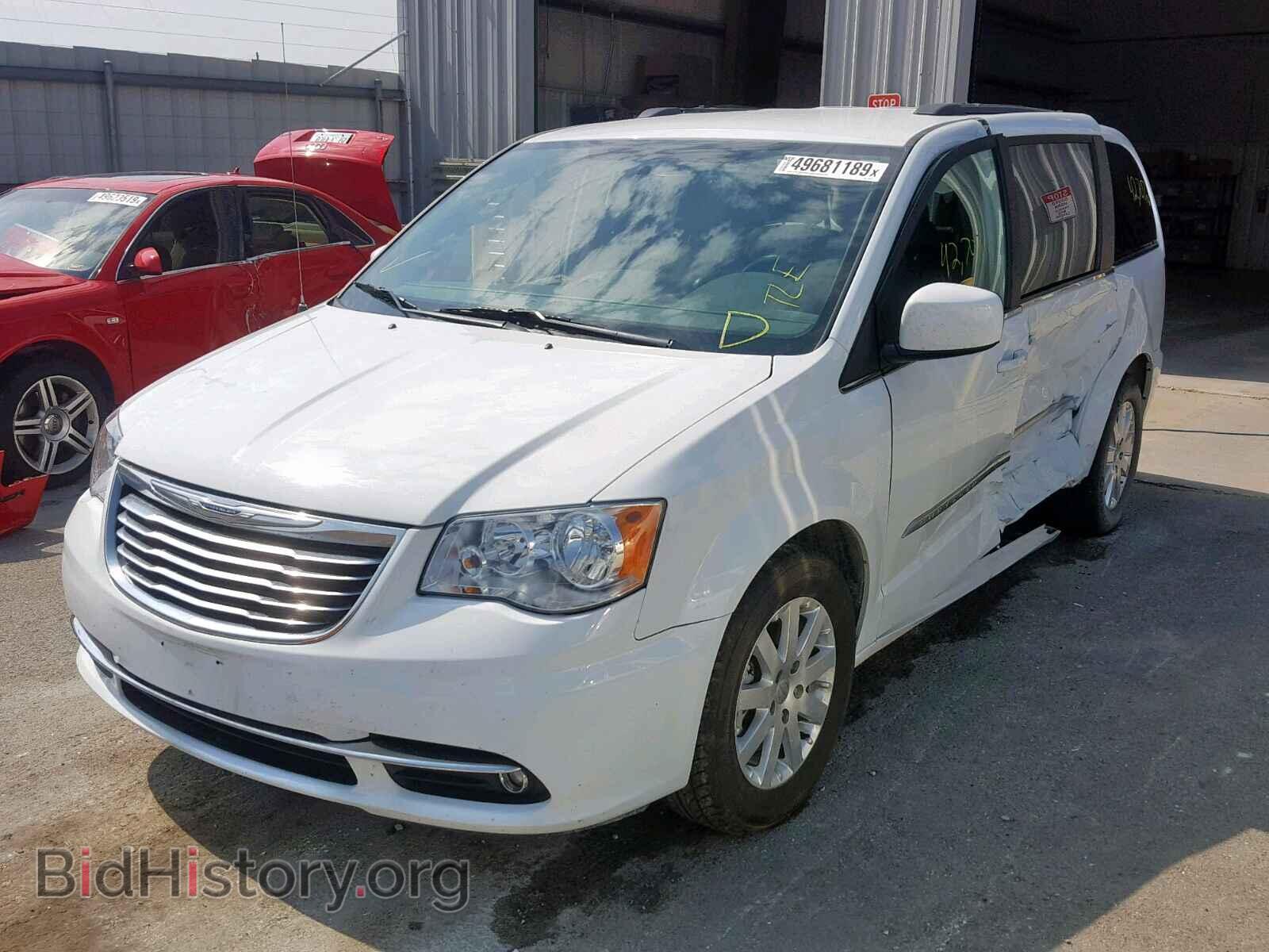 2016 CHRYSLER TOWN & COU - VIN: 2C4RC1BG4GR156010 - Фото 2