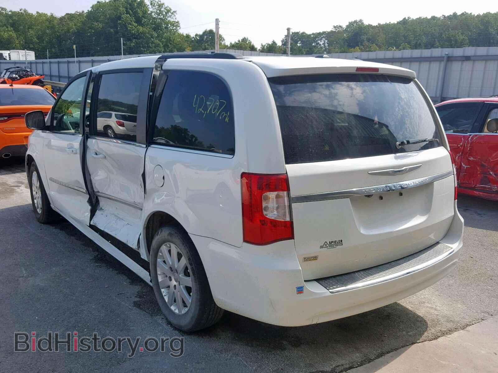 2016 CHRYSLER TOWN & COU - VIN: 2C4RC1BG4GR156010 - Фото 3