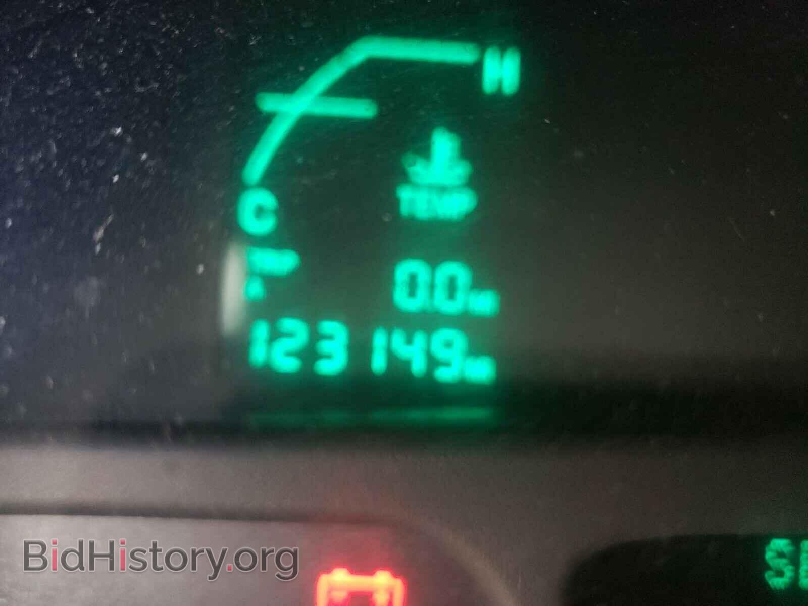 2003 CADILLAC DEVILLE - VIN: 1G6KD54Y43U112102 - Photo 8