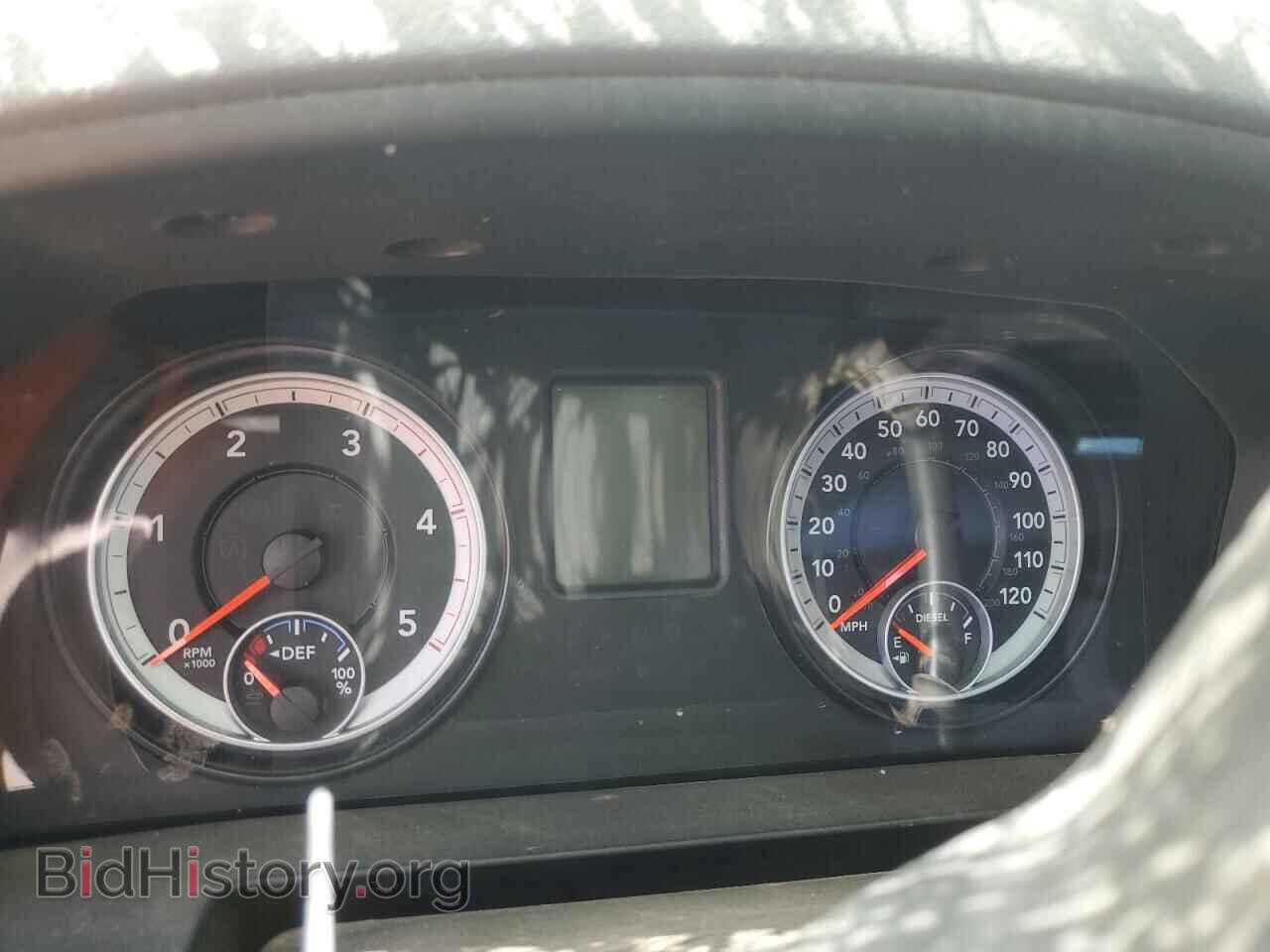 2014 RAM All Models - VIN: 3C6UR5JL7EG173473 - Photo 9