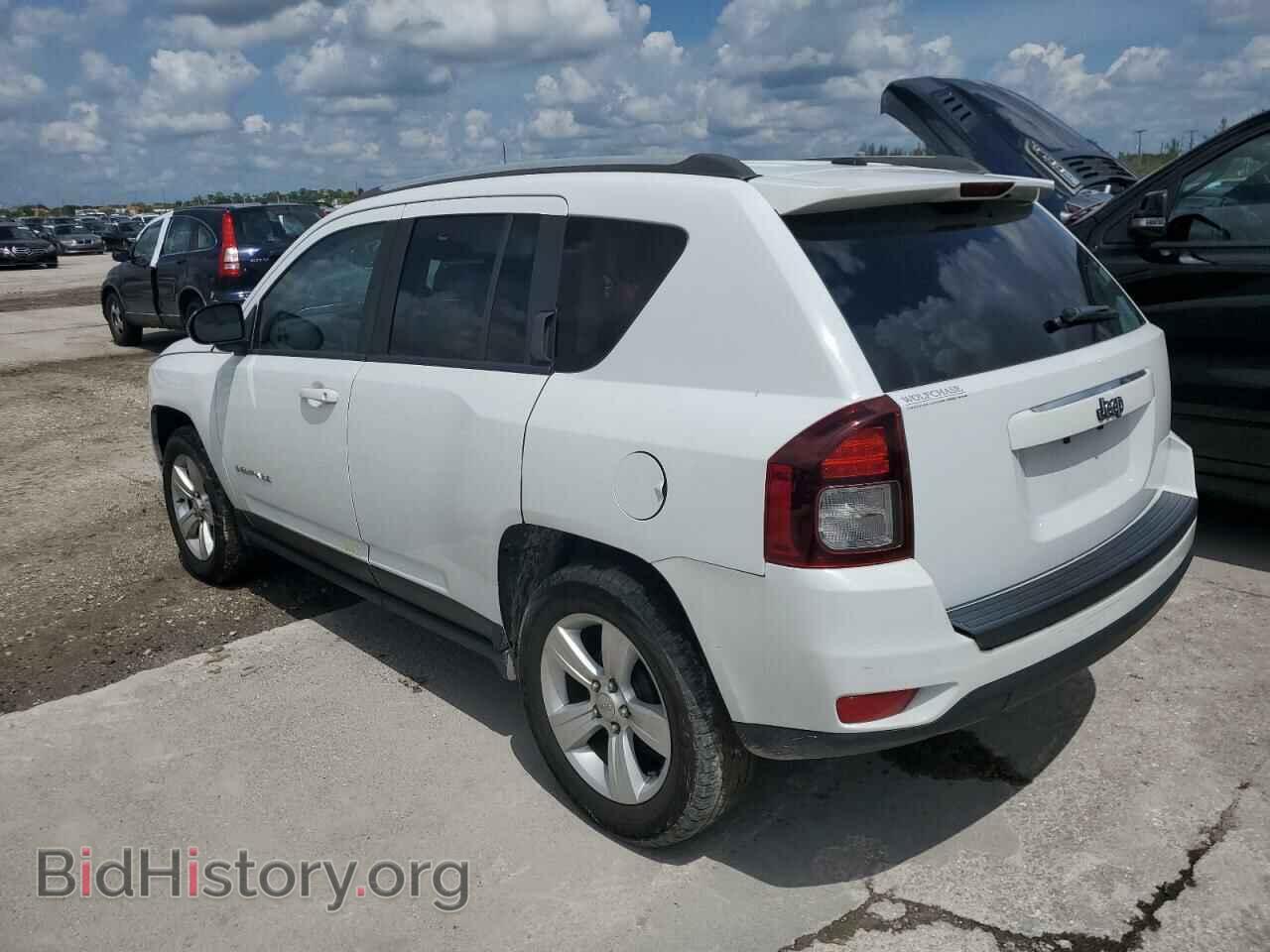 2016 JEEP COMPASS - VIN: 1C4NJCBAXGD611084 - Фото 2