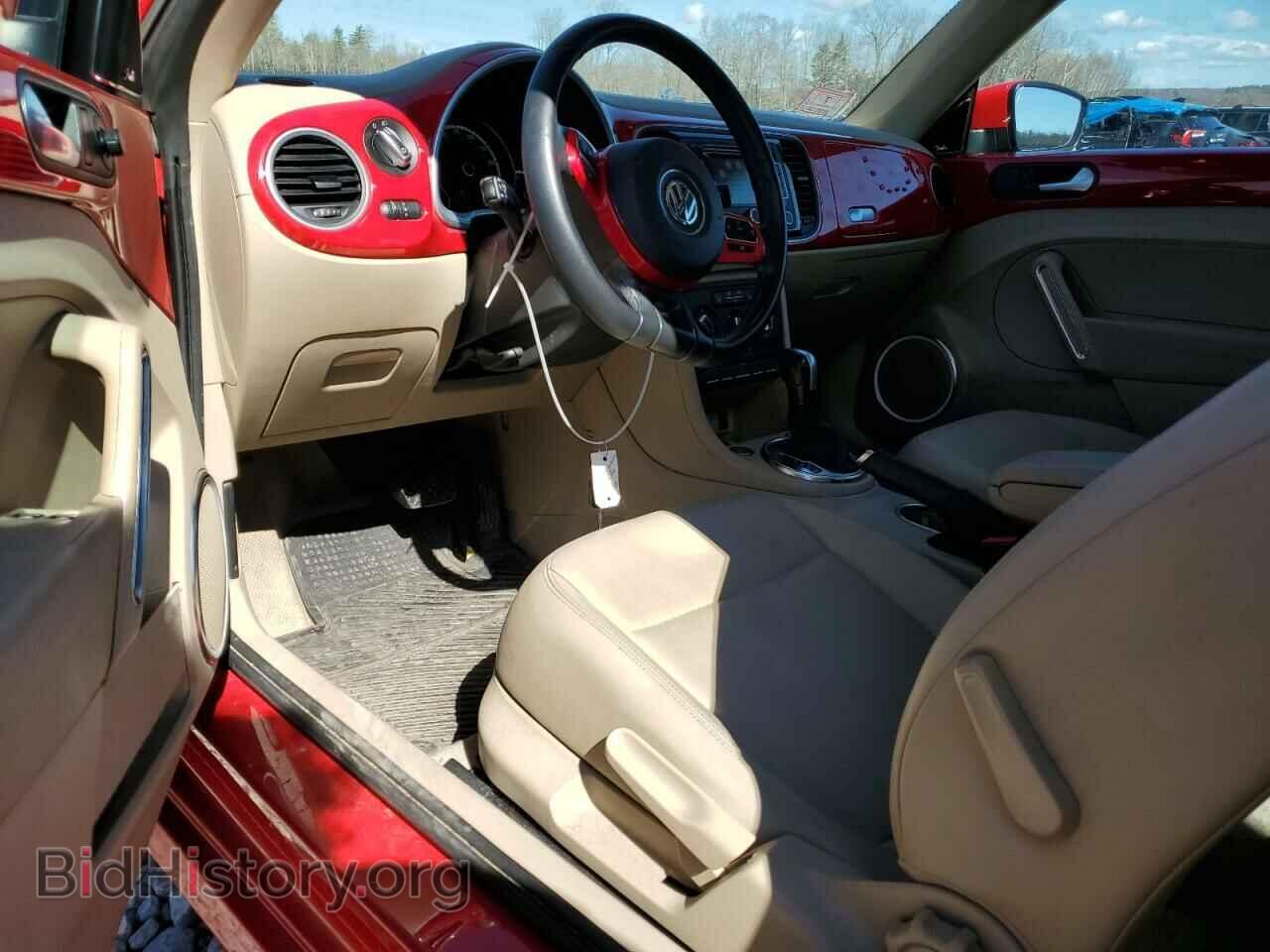 2013 VOLKSWAGEN BEETLE - VIN: 3VWJP7ATXDM693600 - Фото 8
