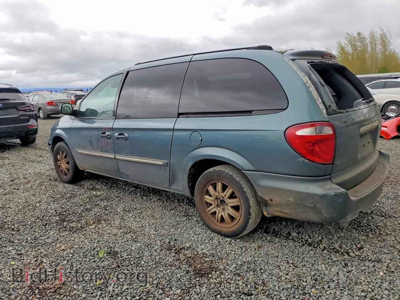 2005 CHRYSLER MINIVAN - VIN: 2C4GP54L15R559002 - Photo 2