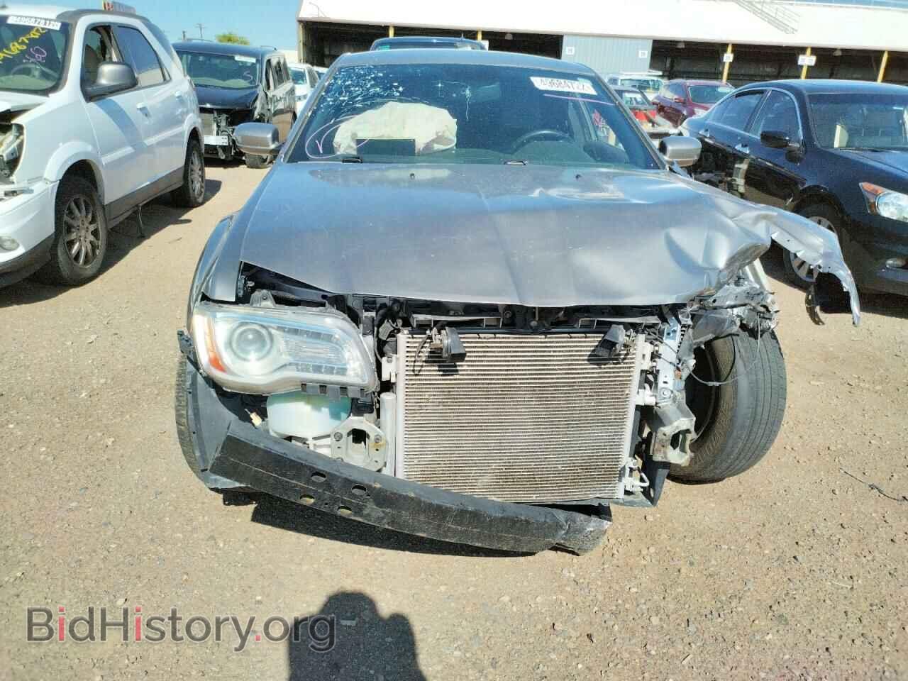 2014 CHRYSLER 300 - VIN: 2C3CCAAG3EH164338 - Фото 9