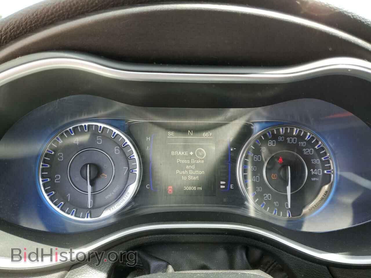 2016 CHRYSLER 200 - VIN: 1C3CCCAB3GN166357 - Фото 9