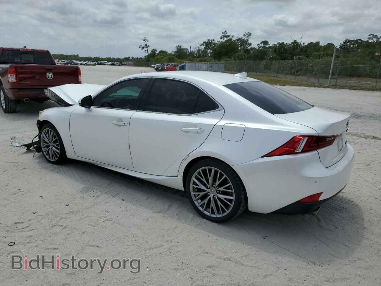 2016 LEXUS IS - VIN: JTHBA1D24G5018004 - Фото 2