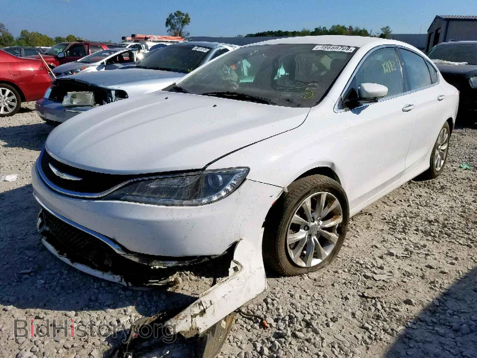2015 CHRYSLER 200 - VIN: 1C3CCCCG7FN565571 - Photo 2