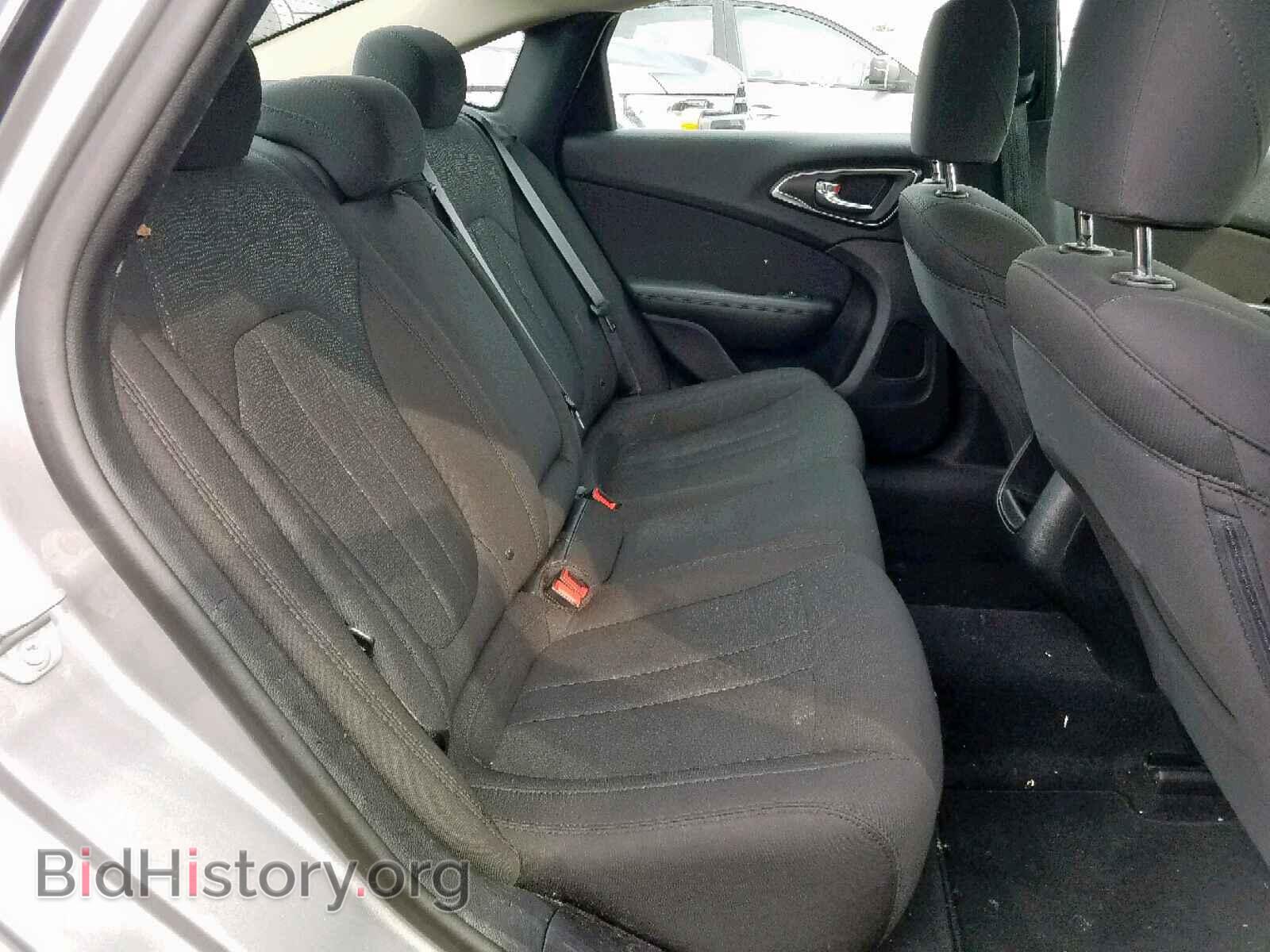 2016 CHRYSLER 200 - VIN: 1C3CCCABXGN160877 - Photo 6