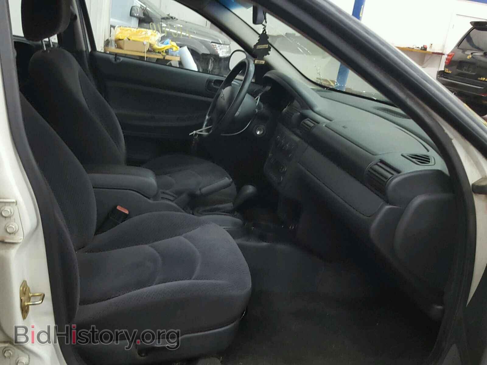 2004 CHRYSLER SEBRING - VIN: 1C3EL46X04N273719 - Photo 5