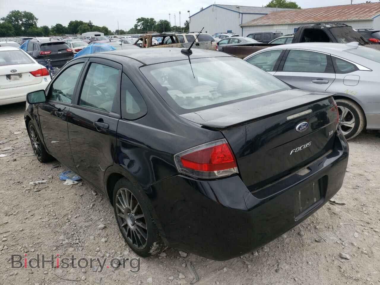 2011 FORD FOCUS - VIN: 1FAHP3GN2BW184803 - Photo 3