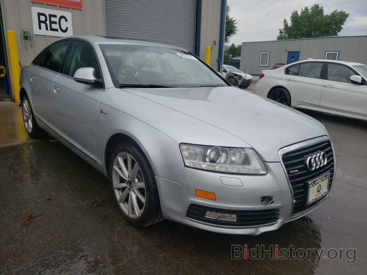 Photo WAUKGAFB8AN072729 - AUDI A6 2010