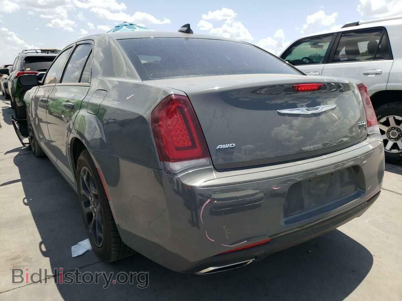 2019 CHRYSLER 300 - VIN: 2C3CCAGG5KH539679 - Фото 3