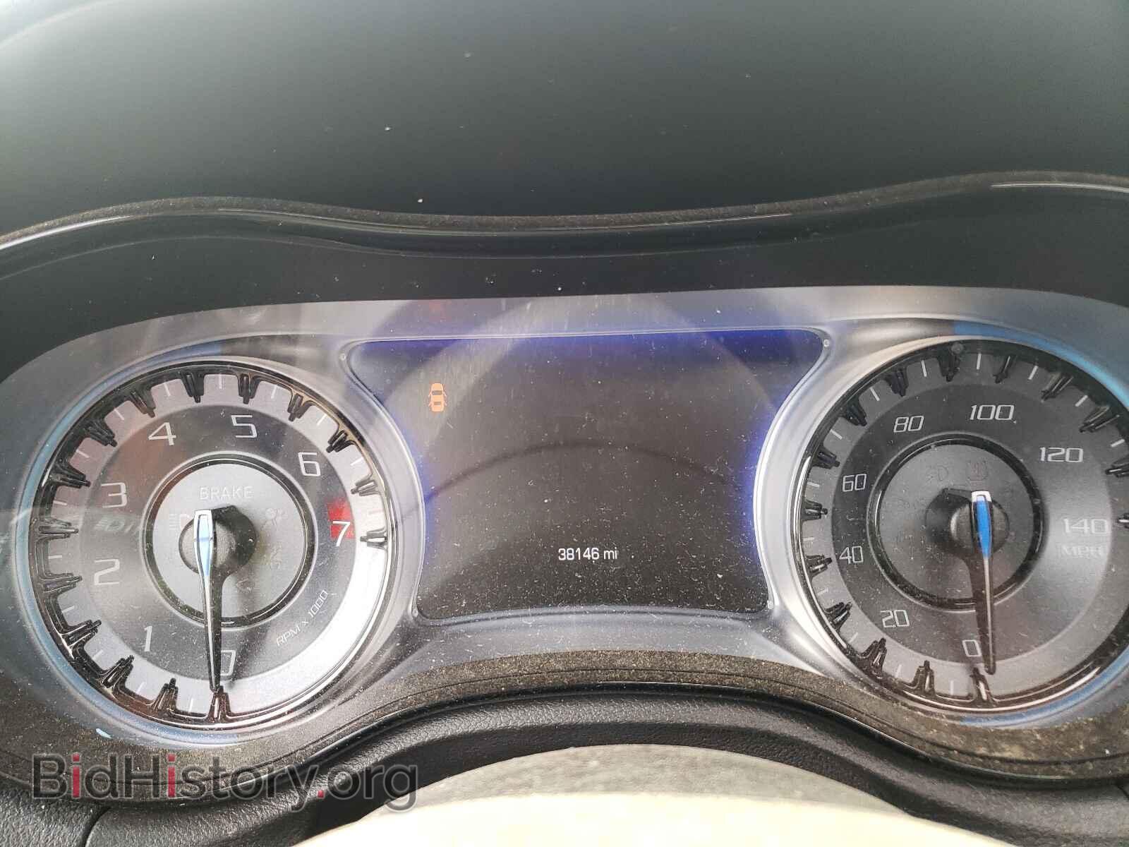 2018 CHRYSLER 300 - VIN: 2C3CCAGG6JH293580 - Фото 8