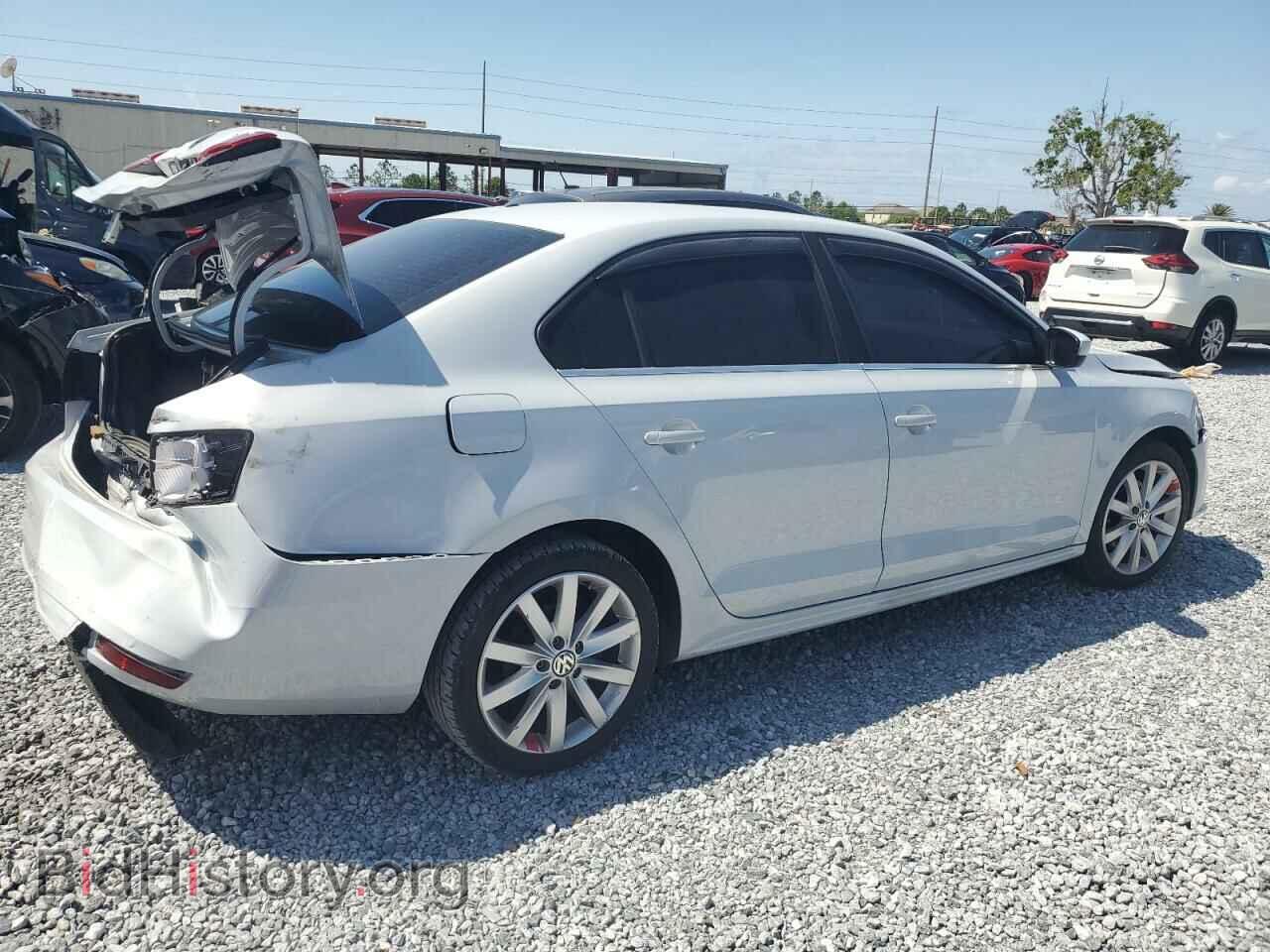 2017 VOLKSWAGEN JETTA - VIN: 3VW2B7AJ8HM402714 - Фото 3