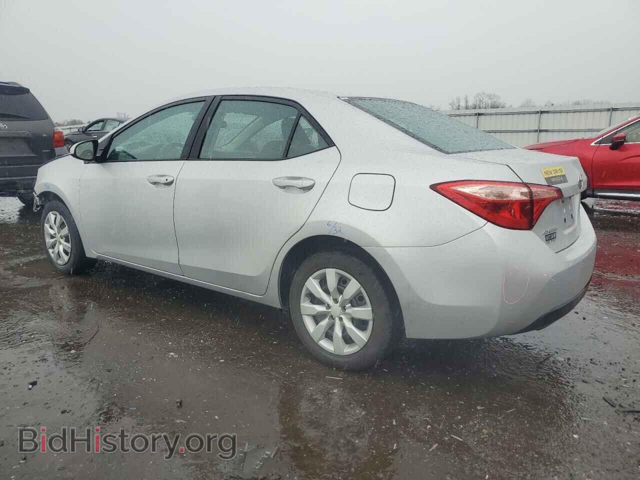 2018 TOYOTA COROLLA - VIN: 2T1BURHEXJC098365 - Фото 2
