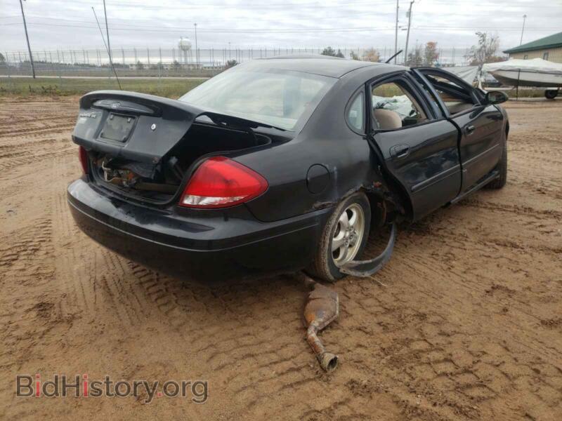 2006 Ford TAURUS (VIN 1FAFP53U46A171666) — photo 4 of 10