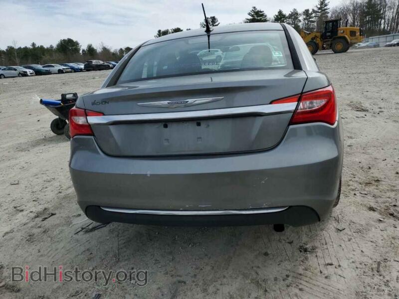2013 Chrysler 200 (VIN 1C3CCBBB5DN765104) — photo 6 of 12
