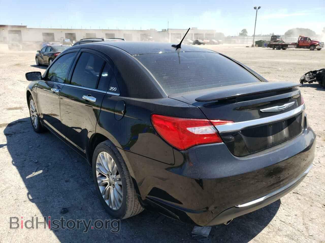 2011 CHRYSLER 200 - VIN: 1C3BC2FG2BN618074 - Фото 3