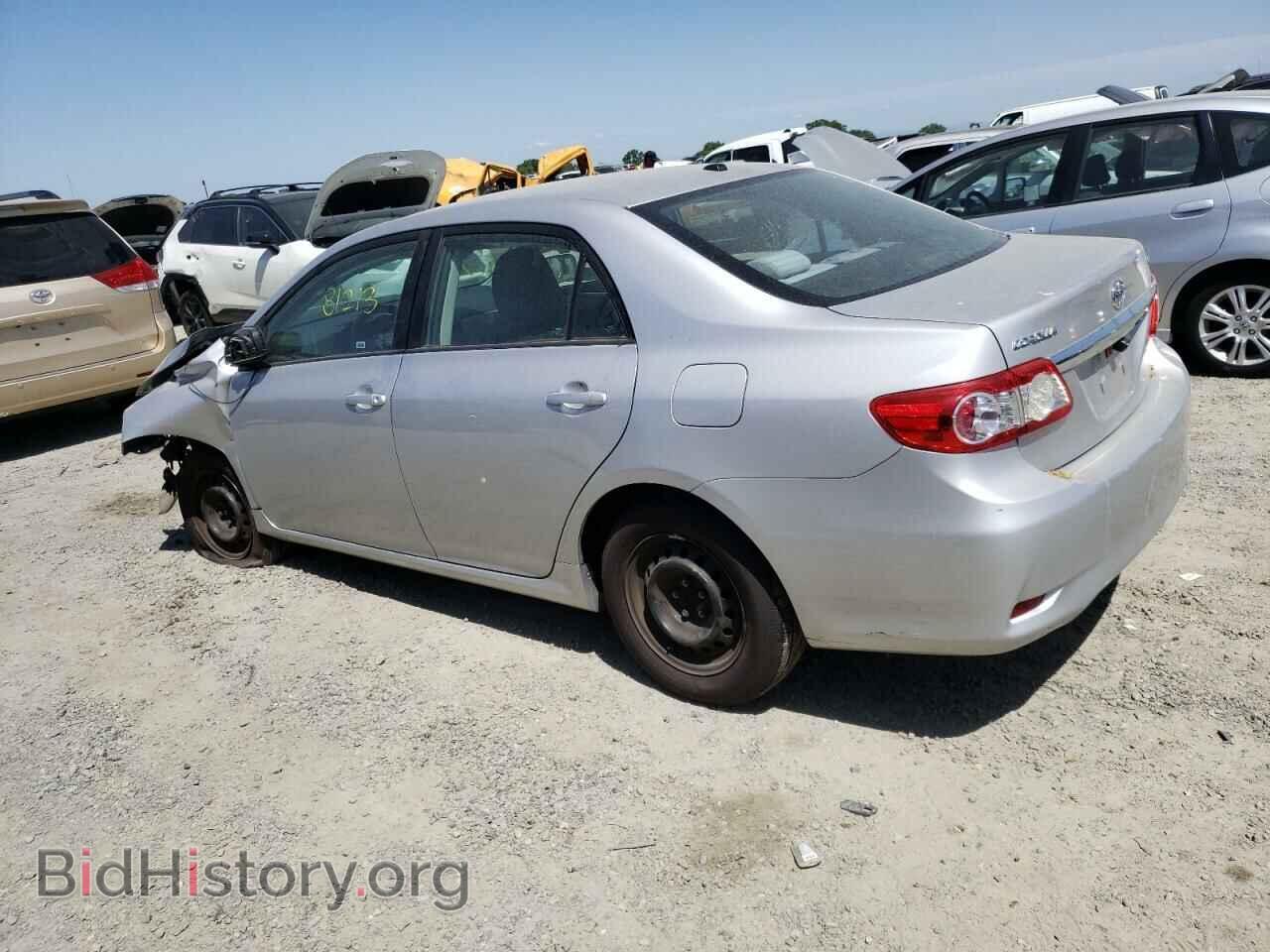 2011 TOYOTA COROLLA - VIN: 2T1BU4EEXBC666882 - Фото 2