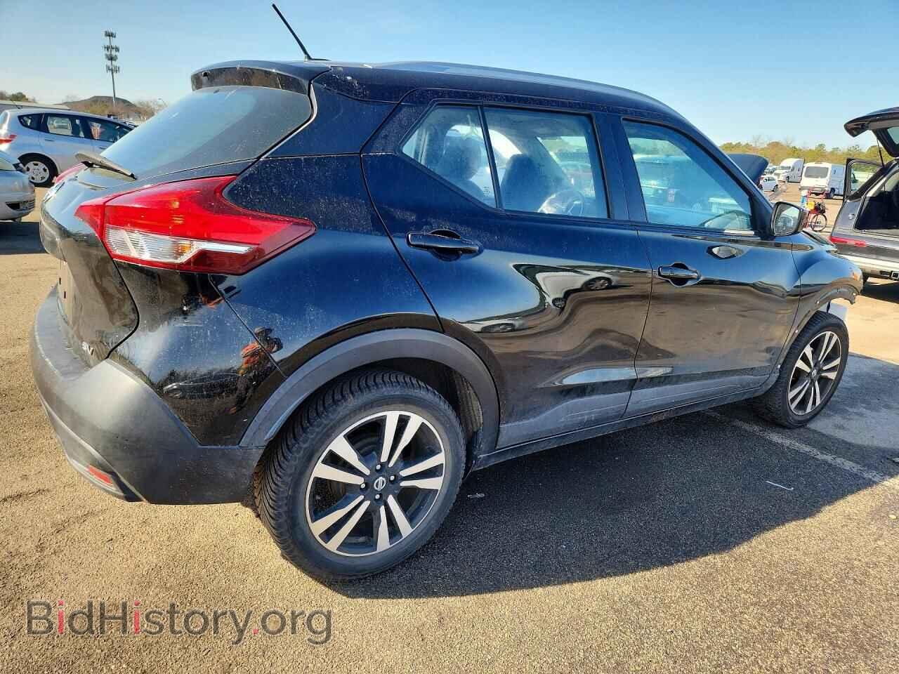 2019 NISSAN KICKS - VIN: 3N1CP5CU3KL532579 - Фото 3