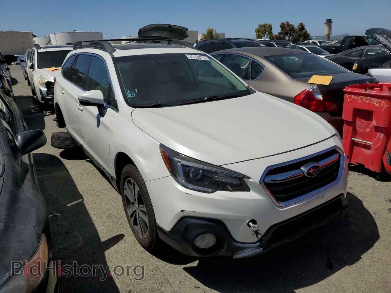 2018 SUBARU OUTBACK - VIN: 4S4BSANC9J3354493 - Фото 4