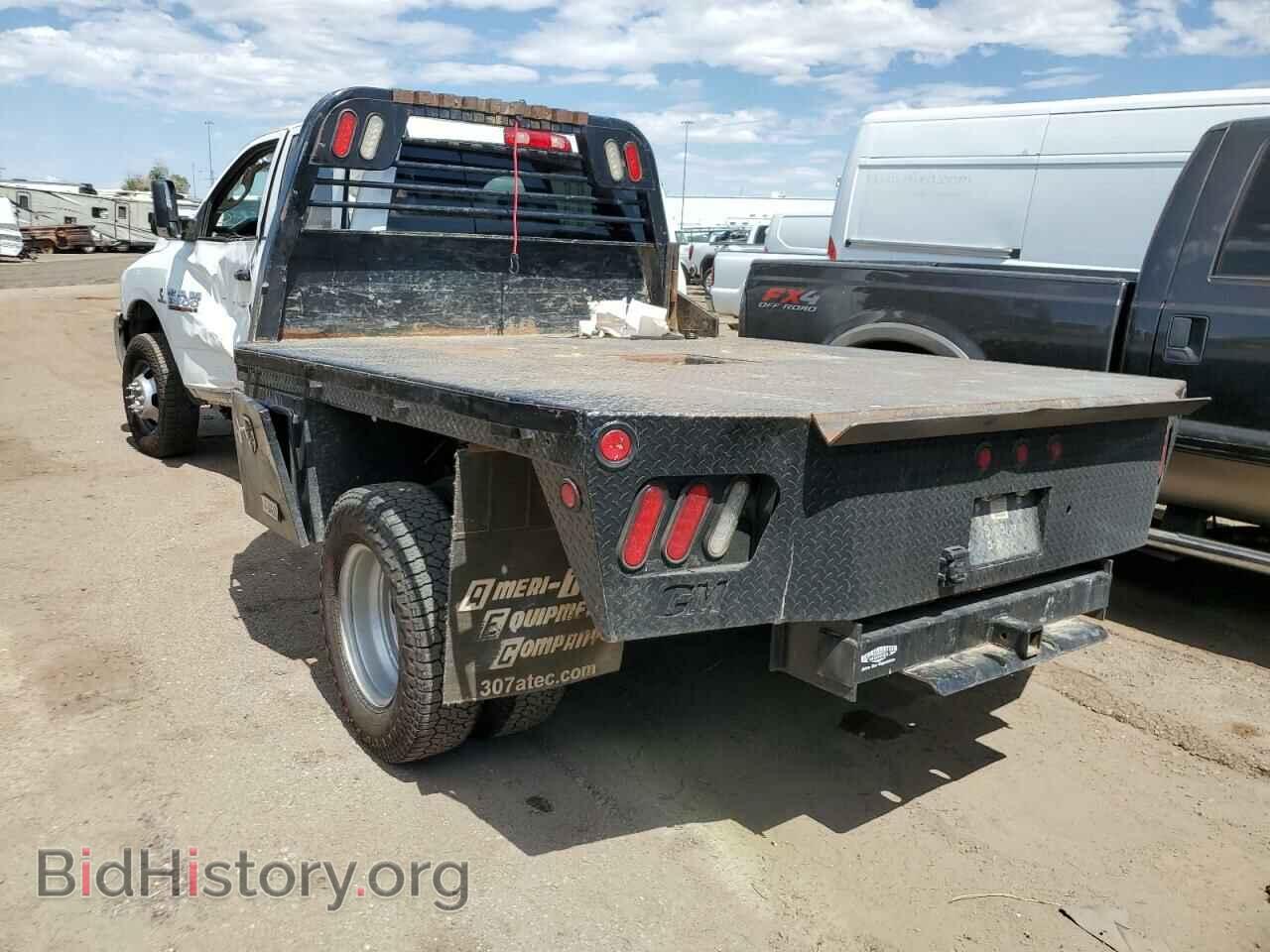 2017 RAM 3500 - VIN: 3C63RRGLXHG631571 - Фото 3
