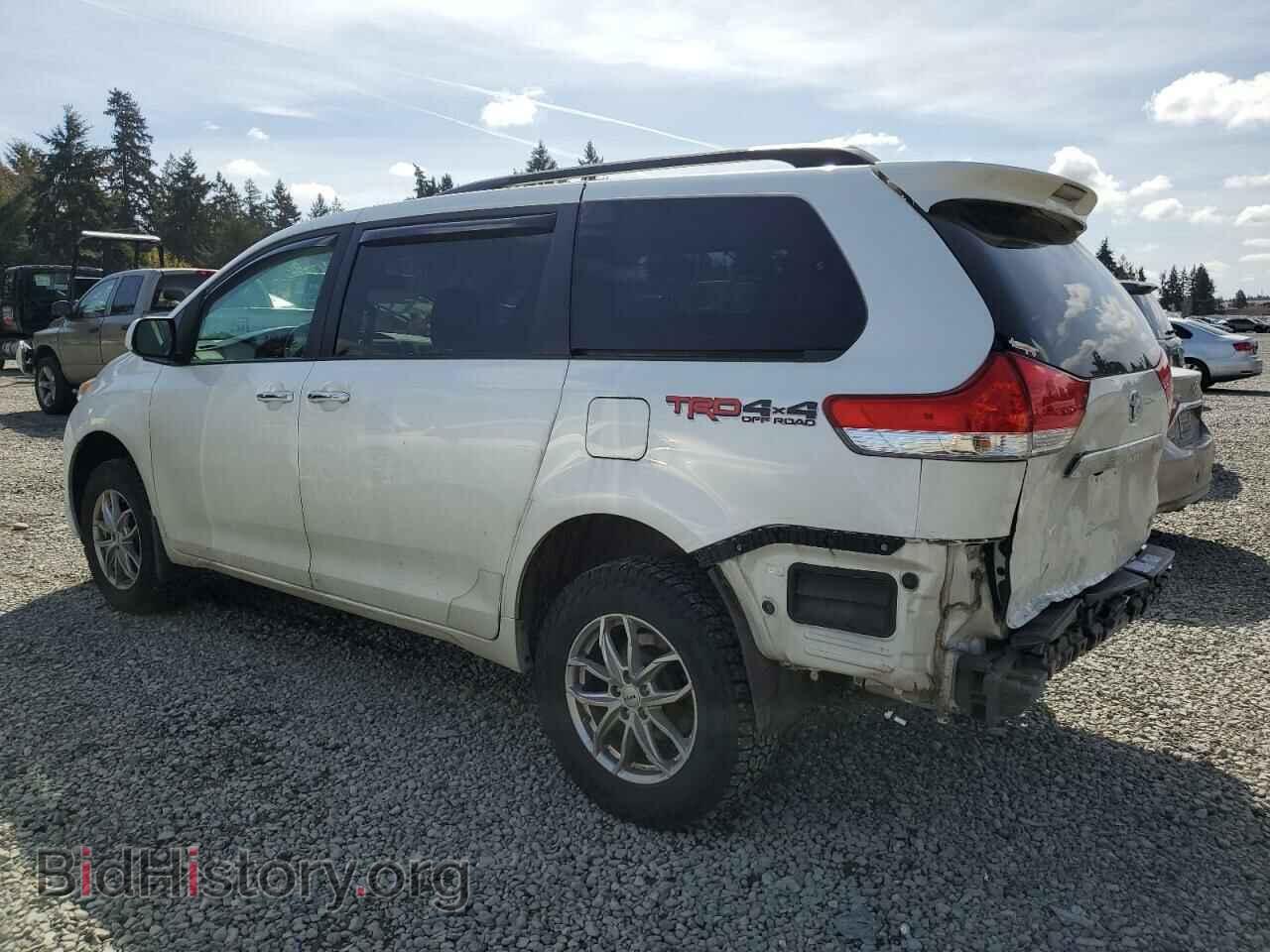 2012 TOYOTA All Models - VIN: 5TDDK3DC1CS042566 - Photo 2