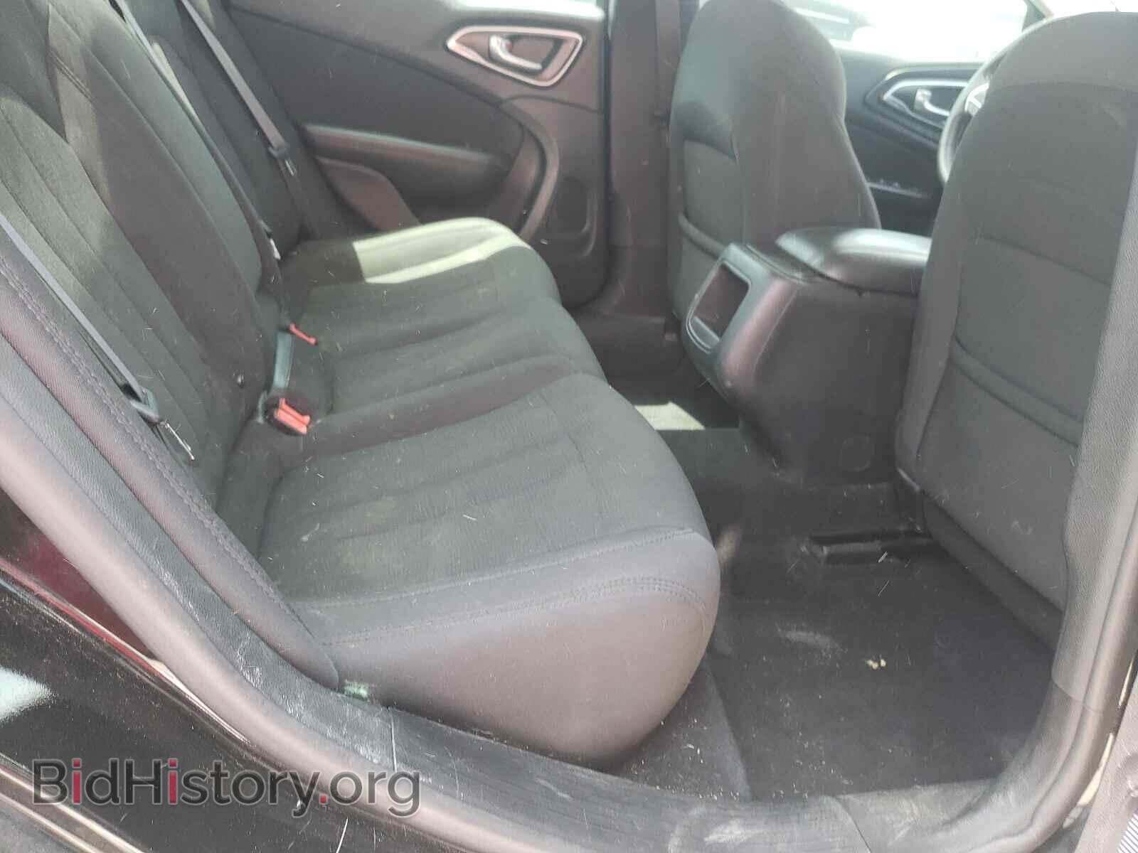 2016 CHRYSLER 200 - VIN: 1C3CCCAB0GN173721 - Photo 6