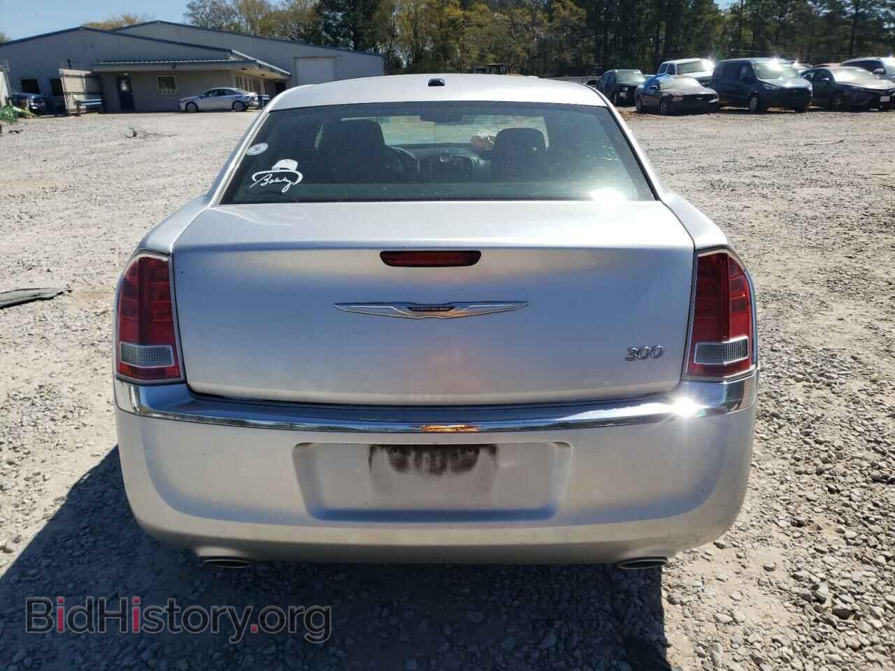 2012 CHRYSLER 300 - VIN: 2C3CCAAG2CH104502 - Фото 6