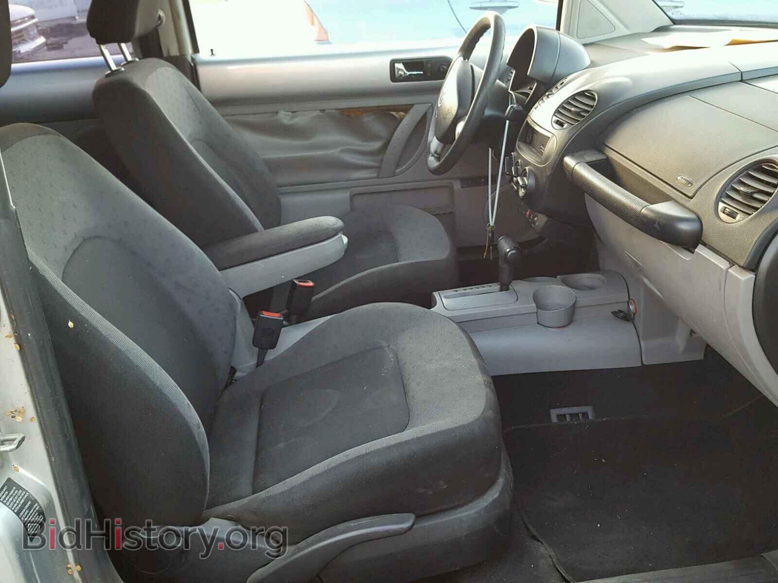2000 VOLKSWAGEN BEETLE - VIN: 3VWCC21C3YM444455 - Фото 5
