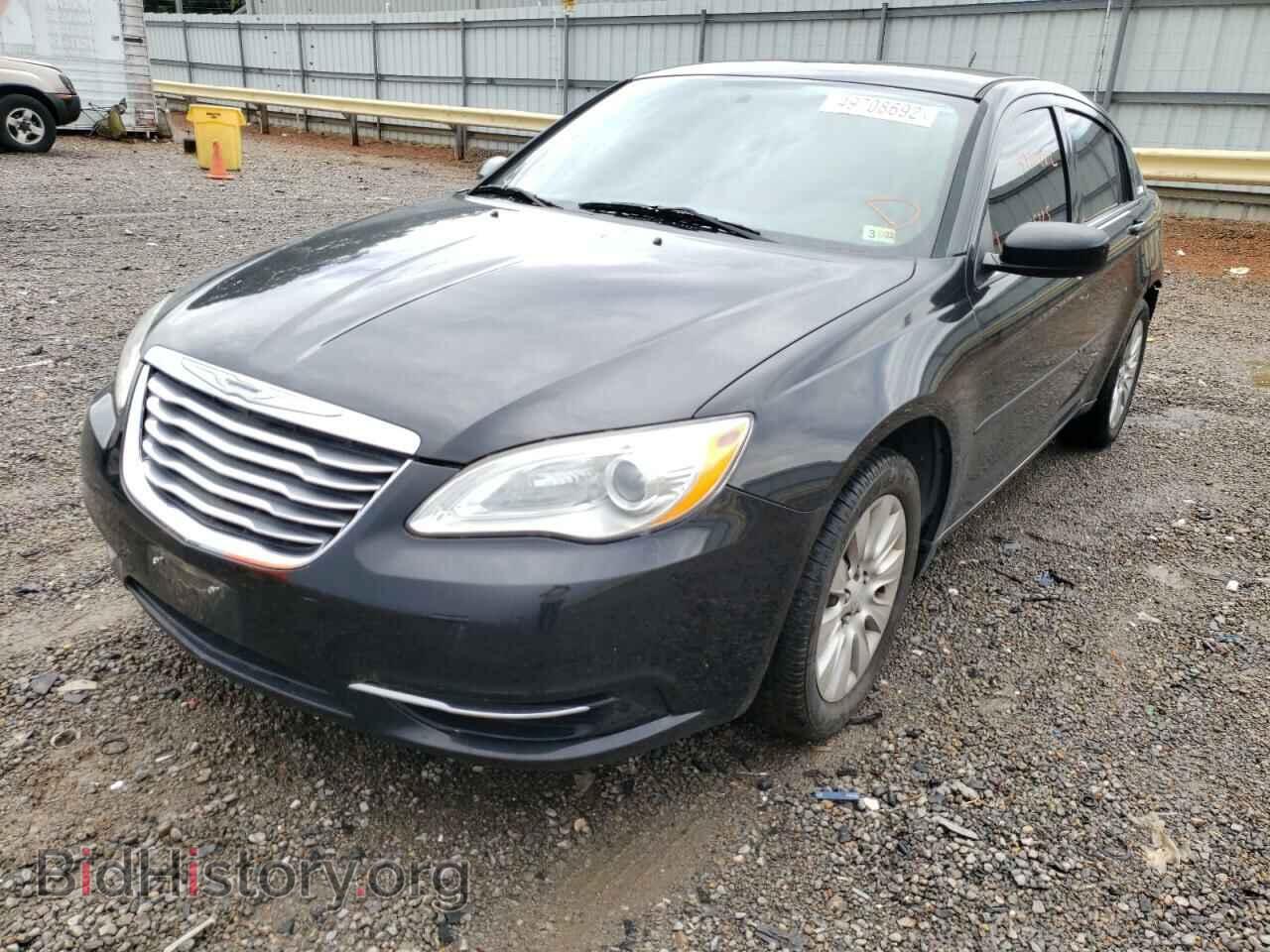 2014 CHRYSLER 200 - VIN: 1C3CCBAB2EN238088 - Фото 2