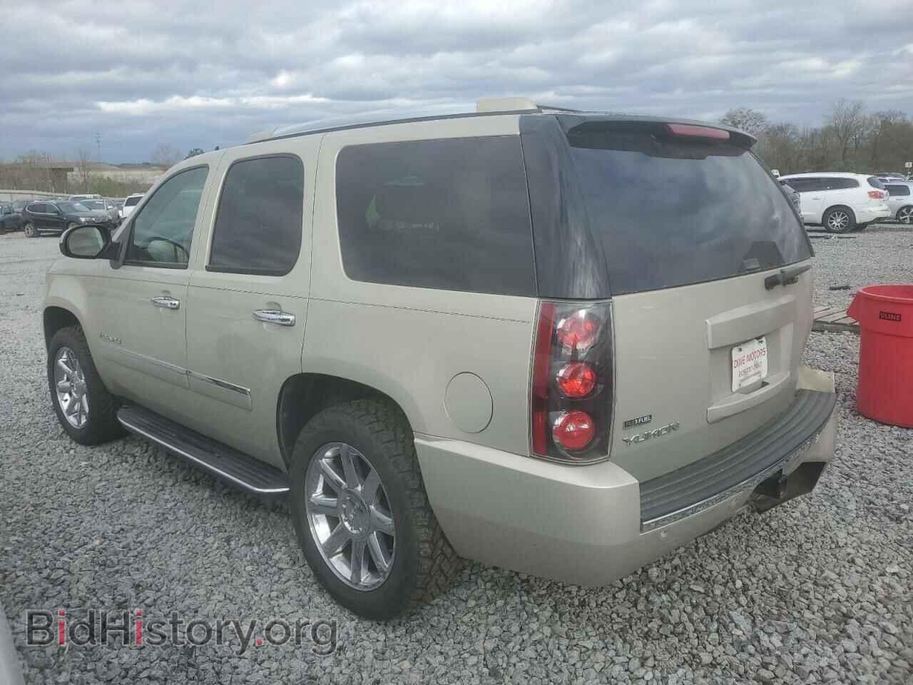 2009 GMC YUKON - VIN: 1GKFC03239R287961 - Фото 2