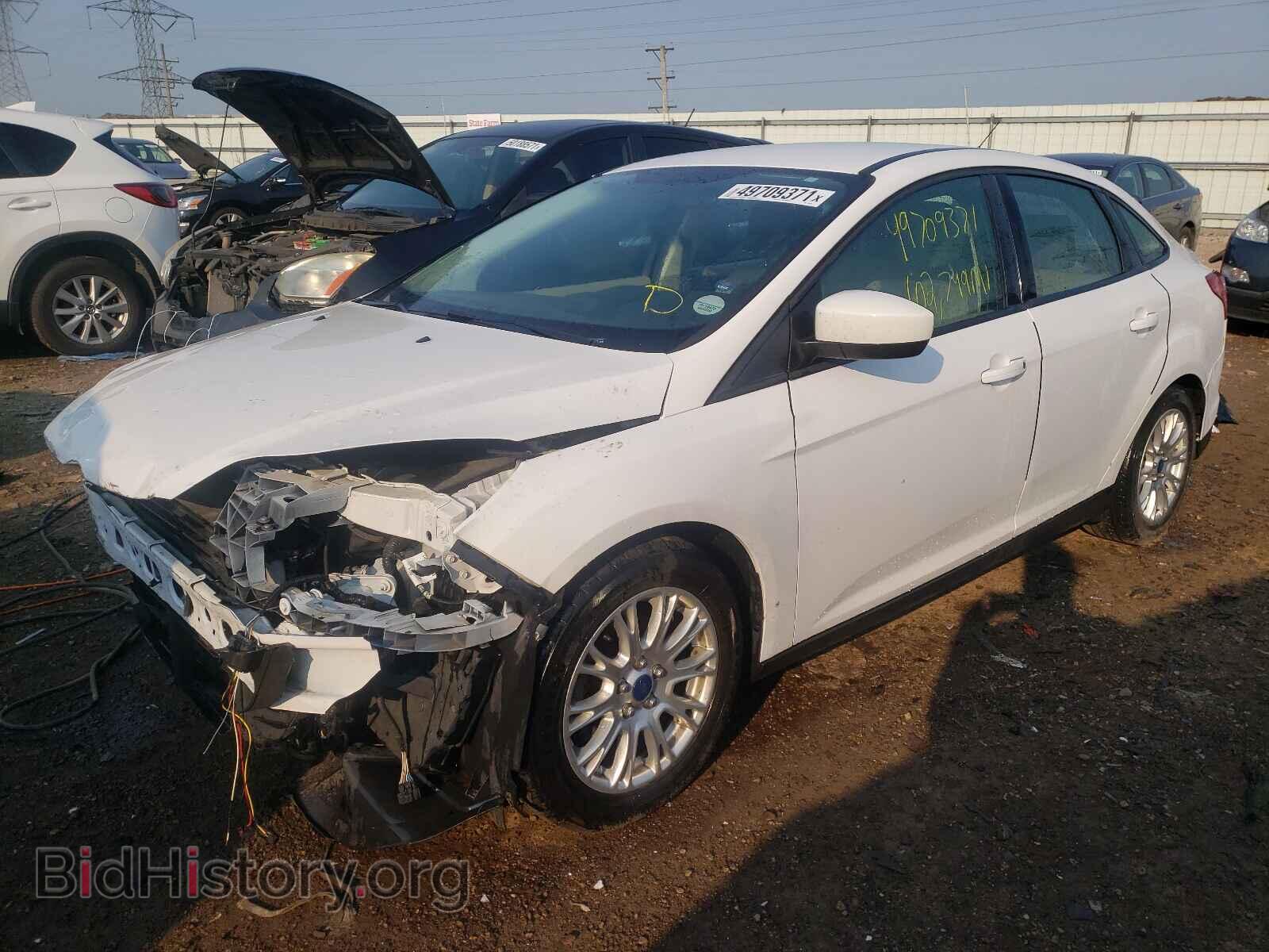 2012 FORD FOCUS - VIN: 1FAHP3F2XCL333470 - Фото 2