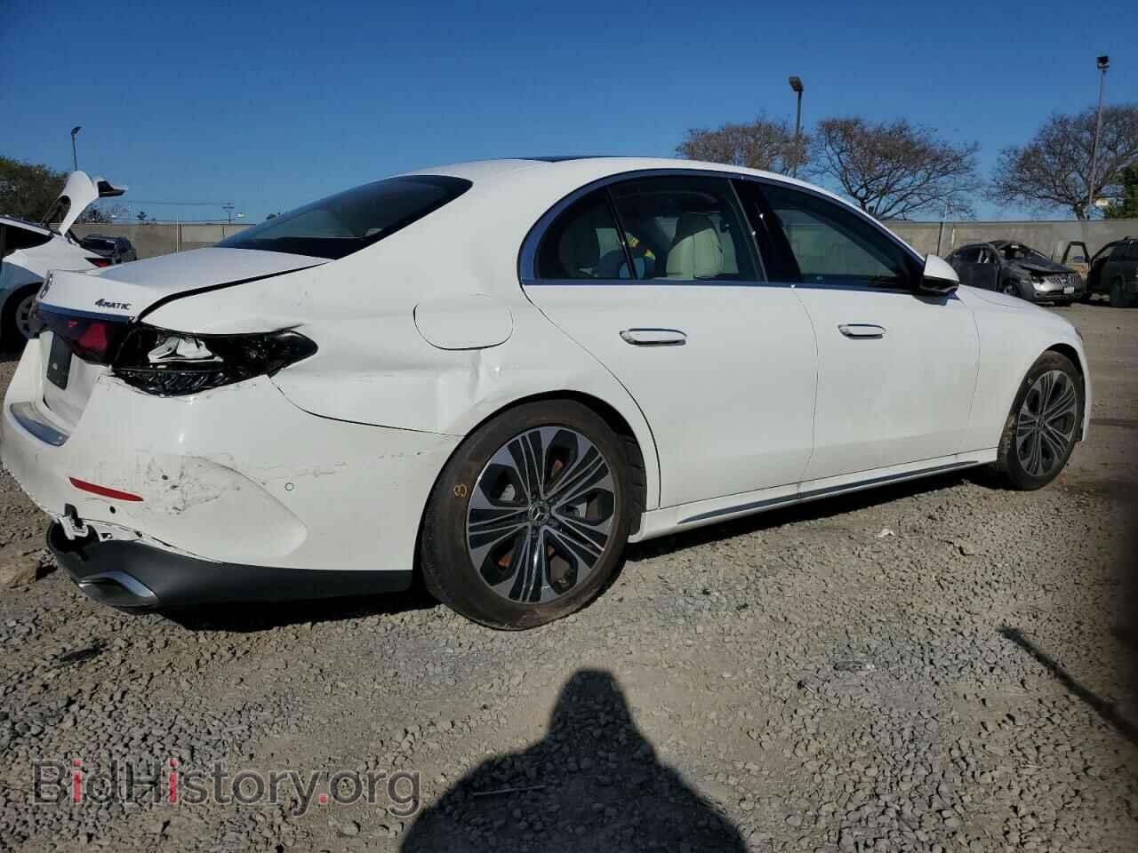 2024 MERCEDES-BENZ E-CLASS - VIN: W1KLF6BB9RA044900 - Фото 3
