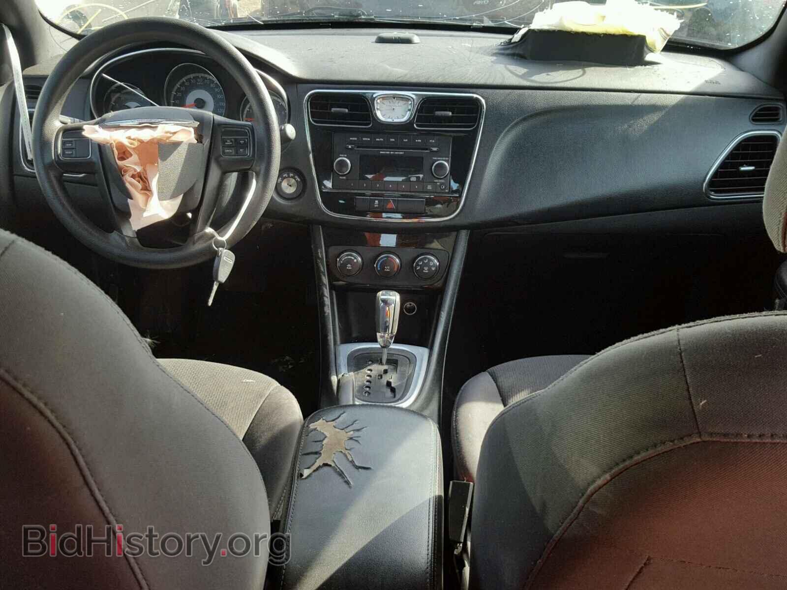 2013 CHRYSLER 200 - VIN: 1C3CCBAB9DN641810 - Фото 9