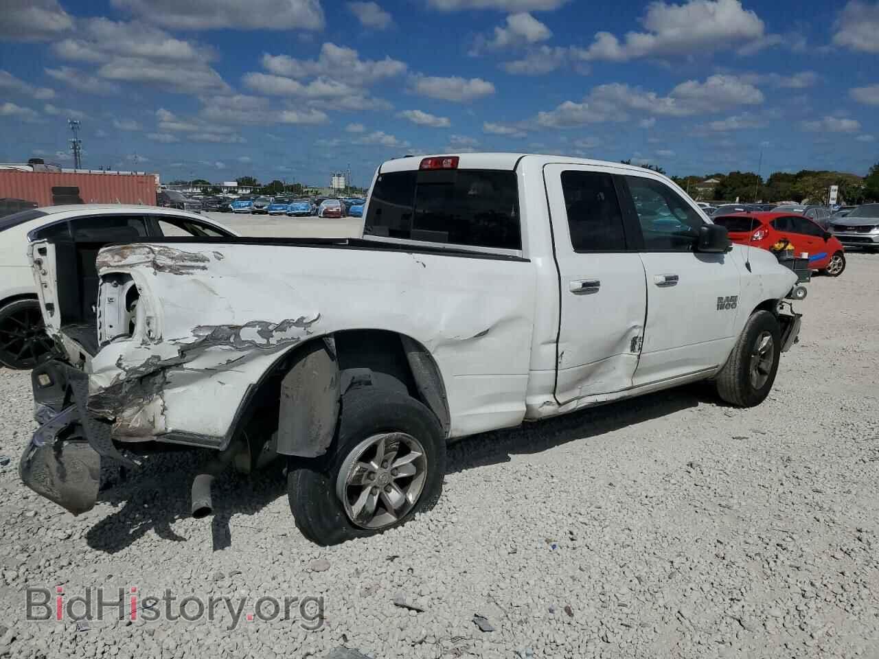 2018 RAM 1500 - VIN: 1C6RR6GG2JS104828 - Photo 3
